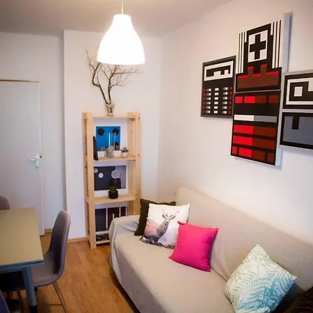 Artist With Terrace In Old Town Apartment Porec